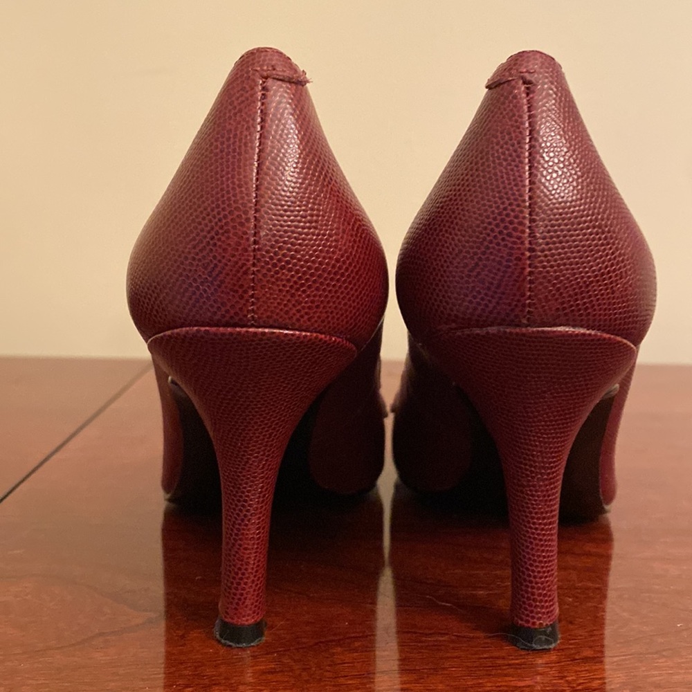 Bandolino Boyoko Vintage 90s Maroon Red Textured SZ 6.5M Classic Leather Heels - Picture 7 of 14